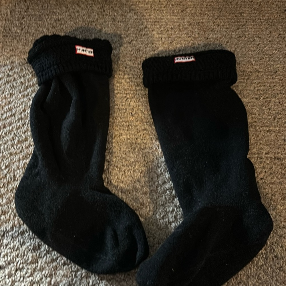 Women’s size 7-10 Hunter boot liners.